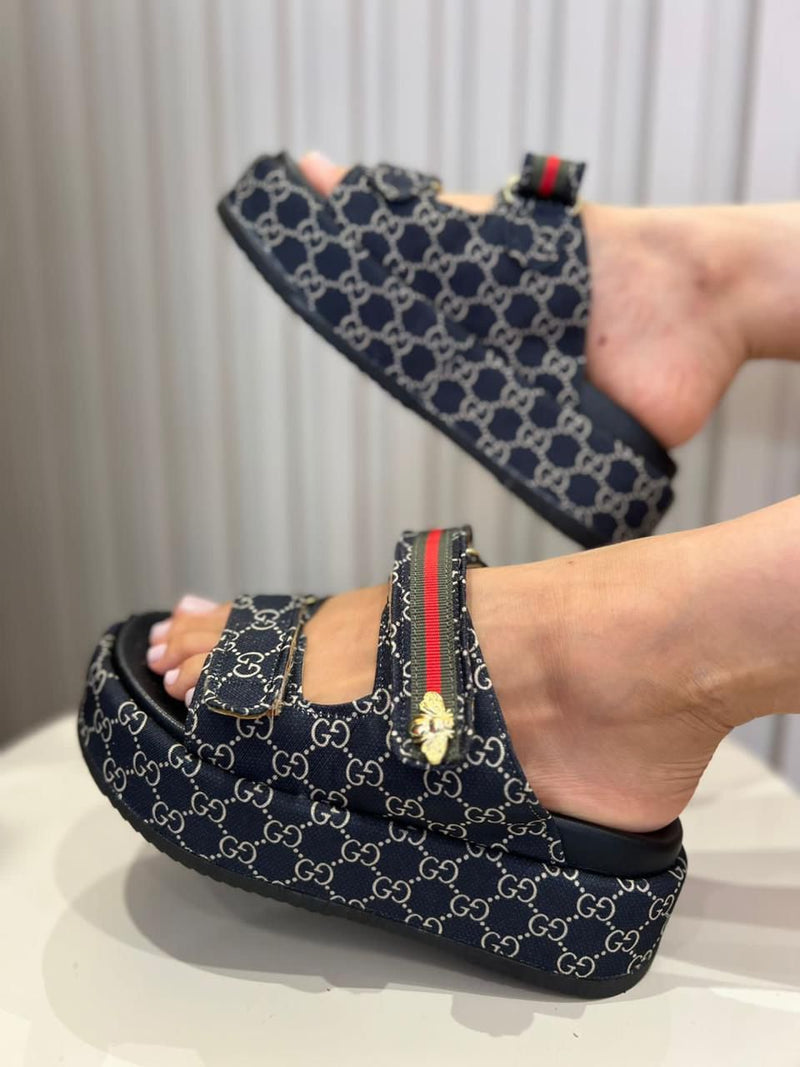 Sandália Feminina Abelha GC
